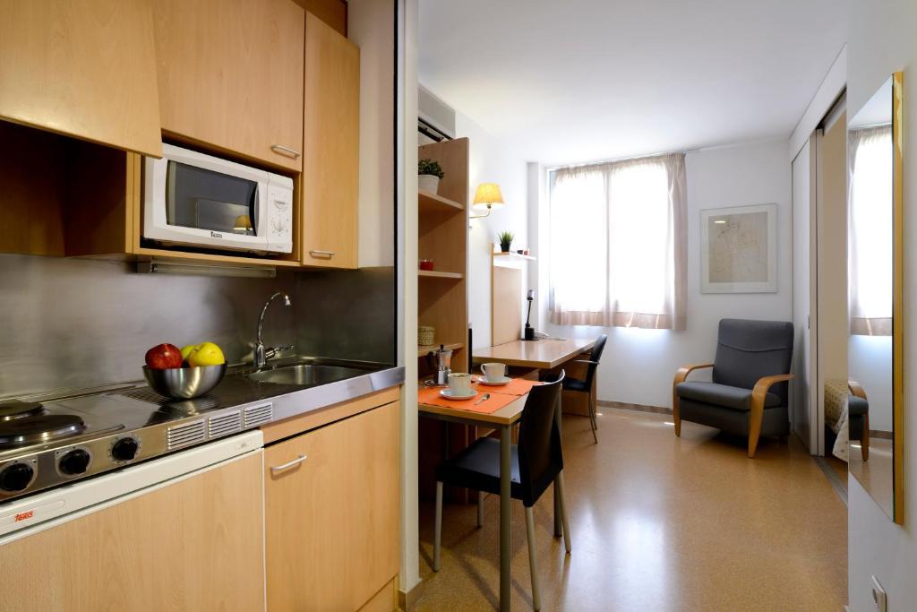 Residencia Universitaria Torre Girona Appartamento *
